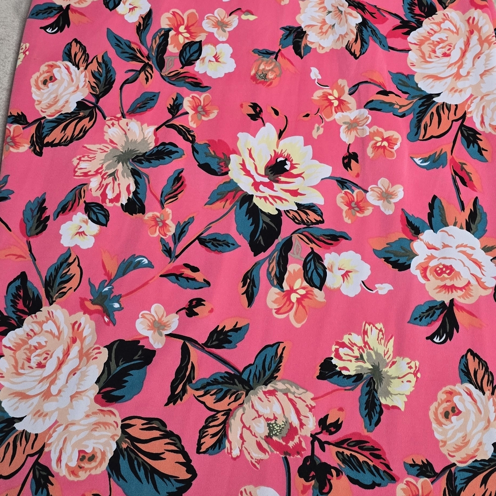 BOLD elements Pink Floral Pencil Skirt
